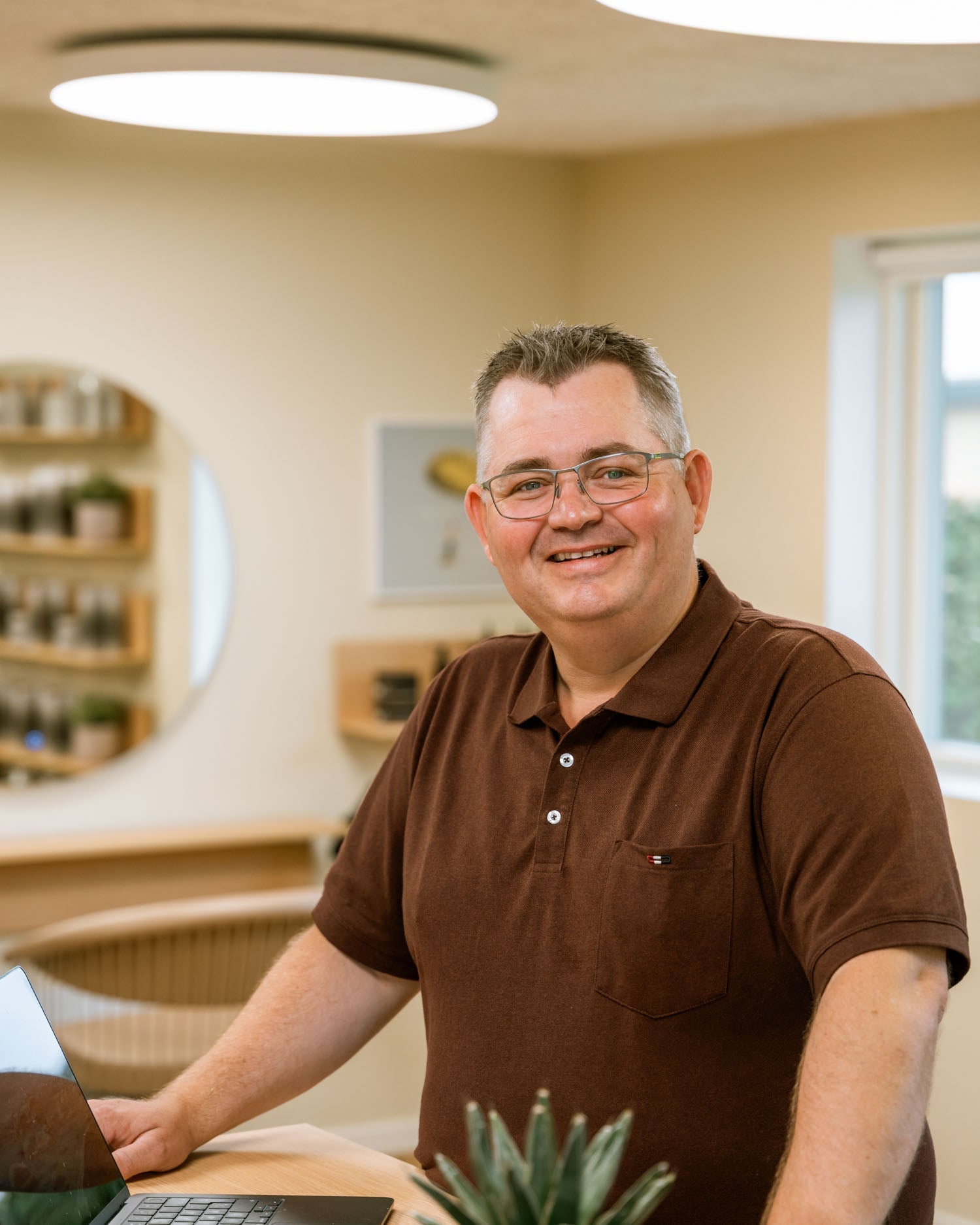 Christian Rostved changes the term home salon