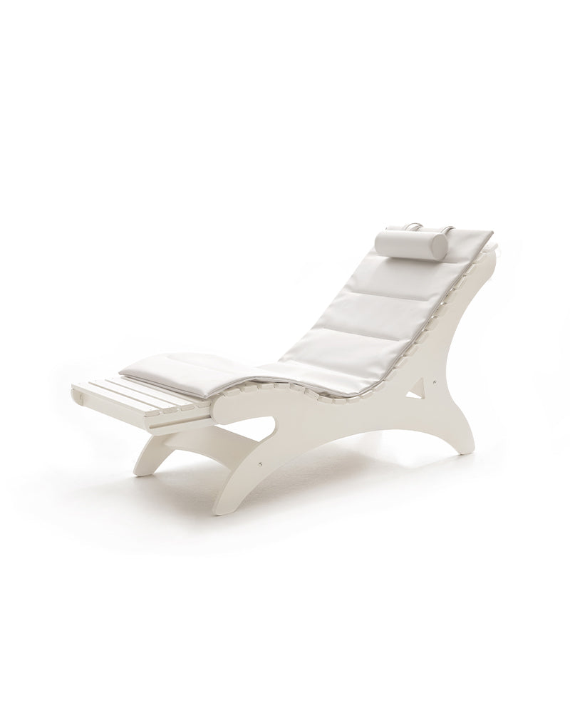 Sayuri - White wellness chair