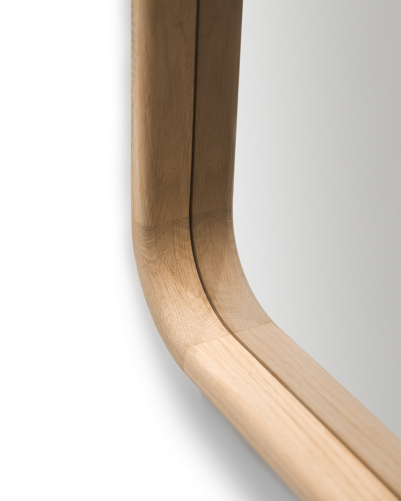 Linea Oak - Hairdressing mirror with oak frame
