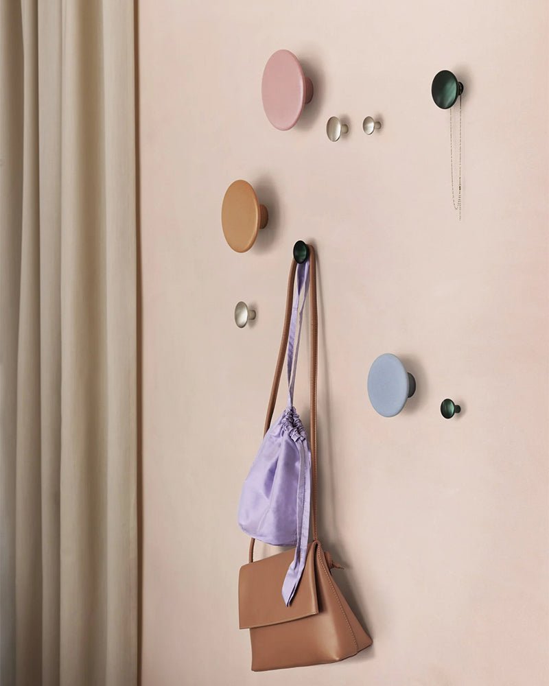 Dots - Hook in orange oak - ø17